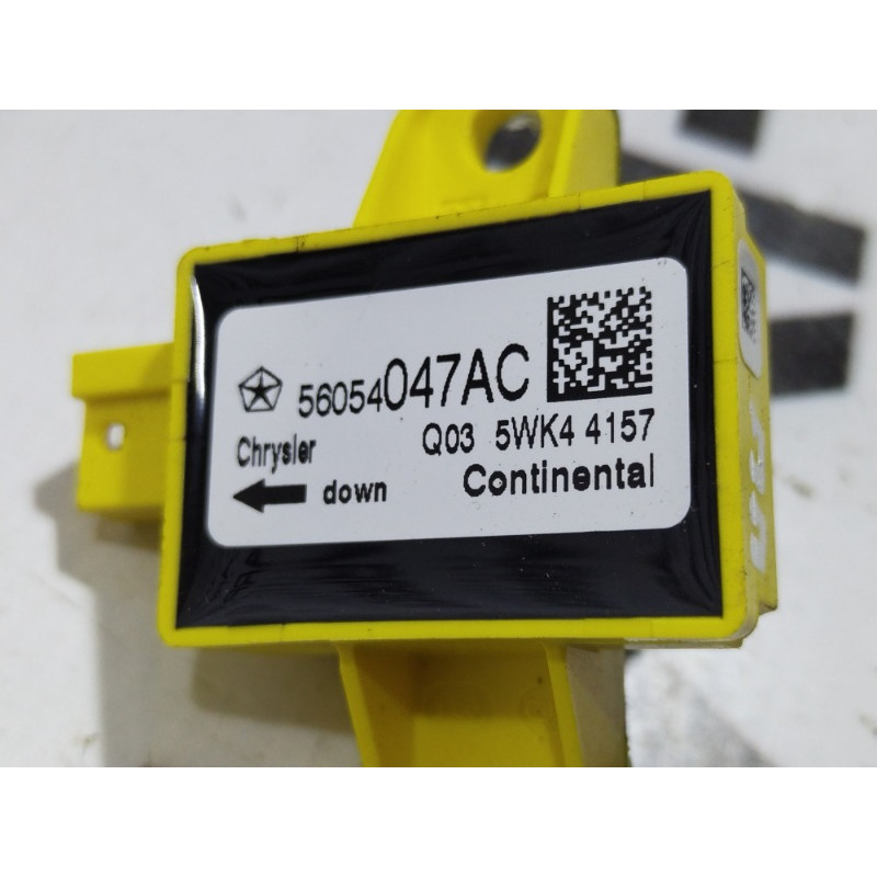 Датчик удара (электрика / датчики) Jeep Compass MK49 2014 2.4 56054047ac