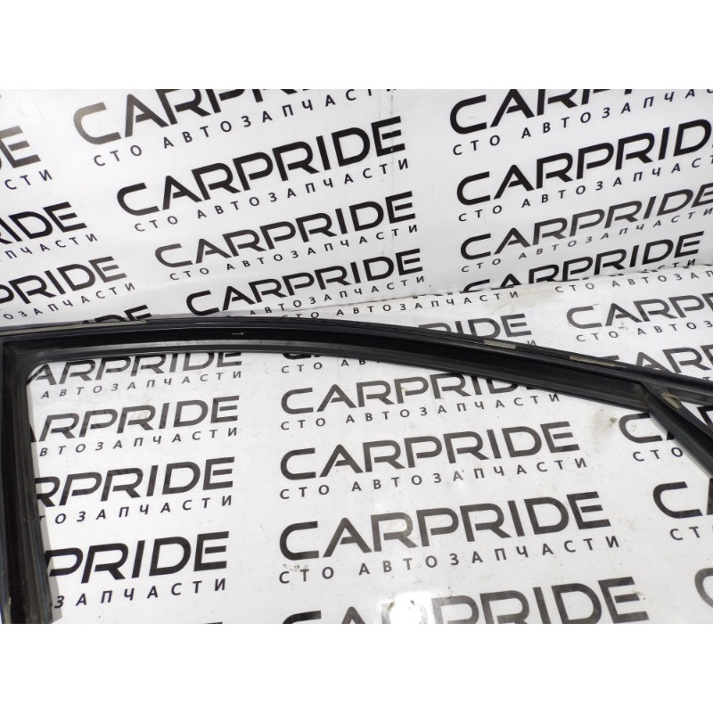 Уплотнитель проема двери (кузов и элементы) Dodge Dart PF 2014 2.4 68082792AF