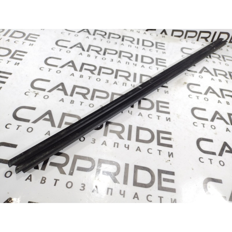 Молдинг стекла внутренний (наружные элементы кузова) Dodge Dart PF 2014 2.4 68082798AC