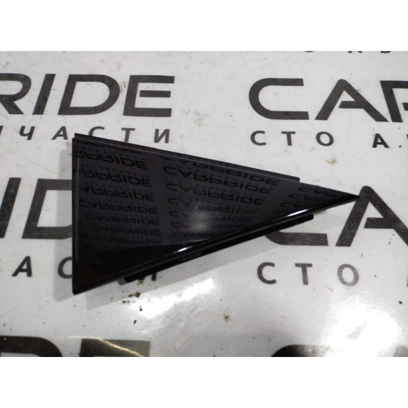 Молдинг двери (уголок) внешний (наружные элементы кузова) Volkswagen Passat B8 2016 1.8 561839904