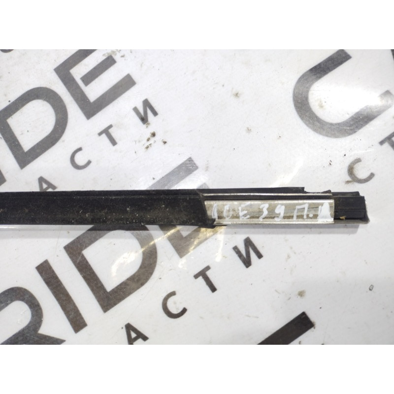 Молдинг двери внешний (кузов и элементы) BMW 5-series E39