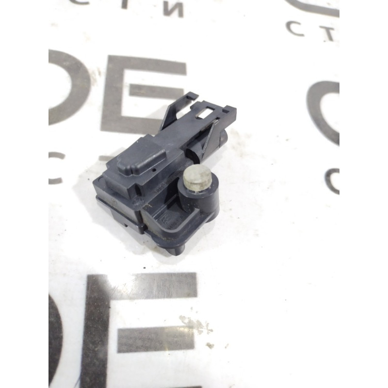 Датчик удара (электрика / датчики) BMW 5-series F10 2011 N63B44 65779159311