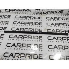 Уплотнитель проема двери