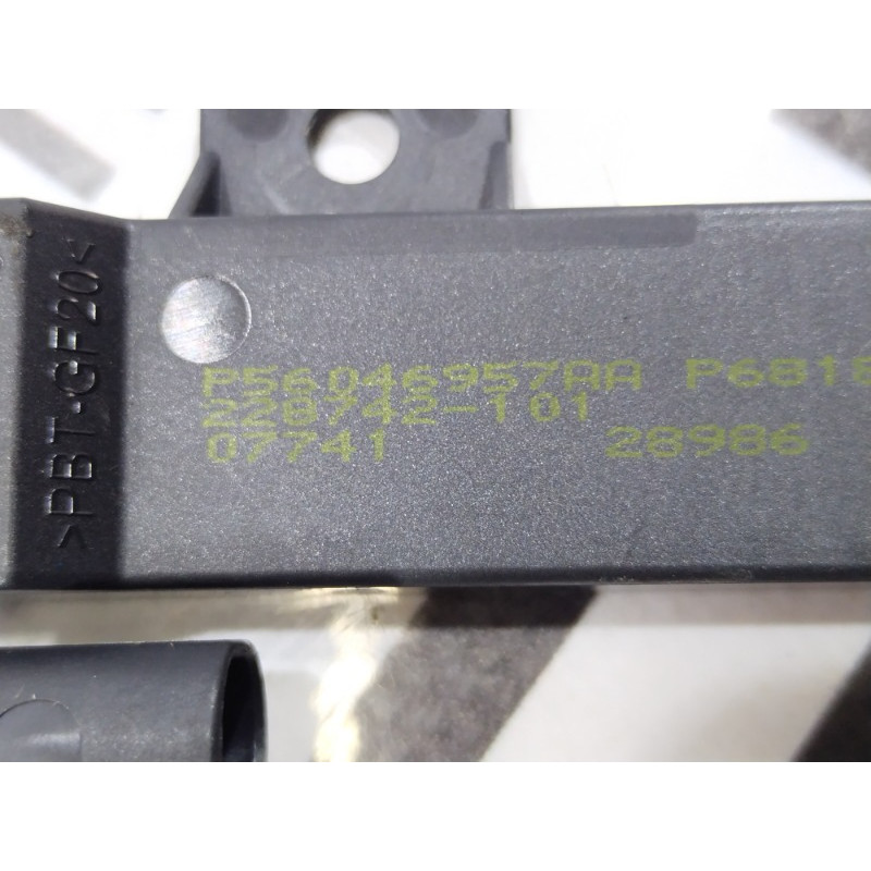 Антенна (электрика) Jeep Cherokee KL 2014 2.4 56046957aa