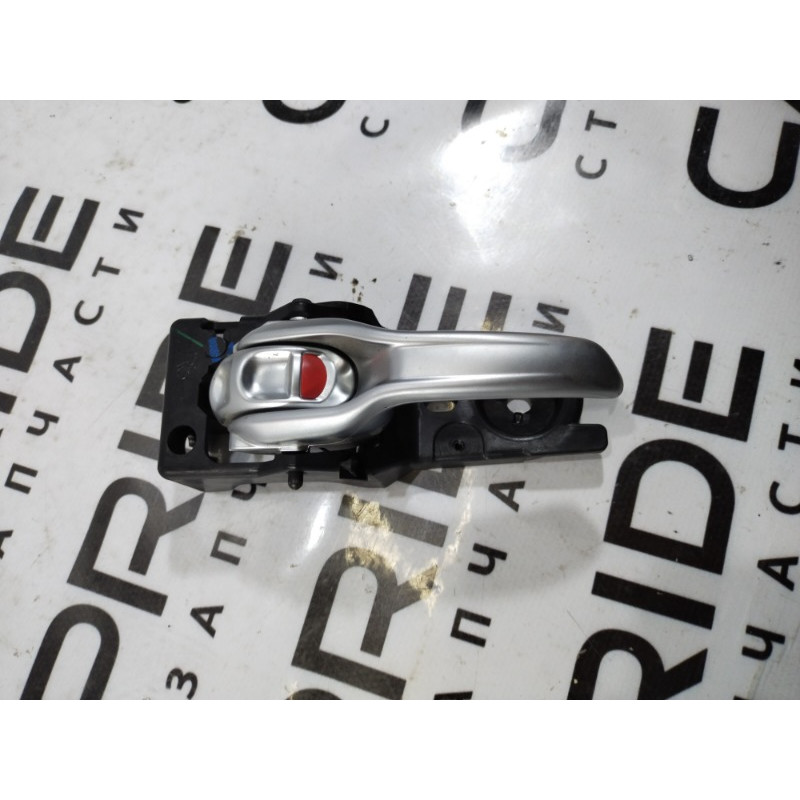 Ручка двери внутренняя (салон) Jeep Cherokee KL 2014 2.4 68227250AA