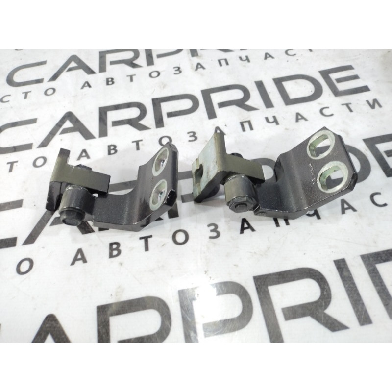 Петля дверей (кузов і елементи) Jeep Cherokee KL 2014 2.4 68140734AB
