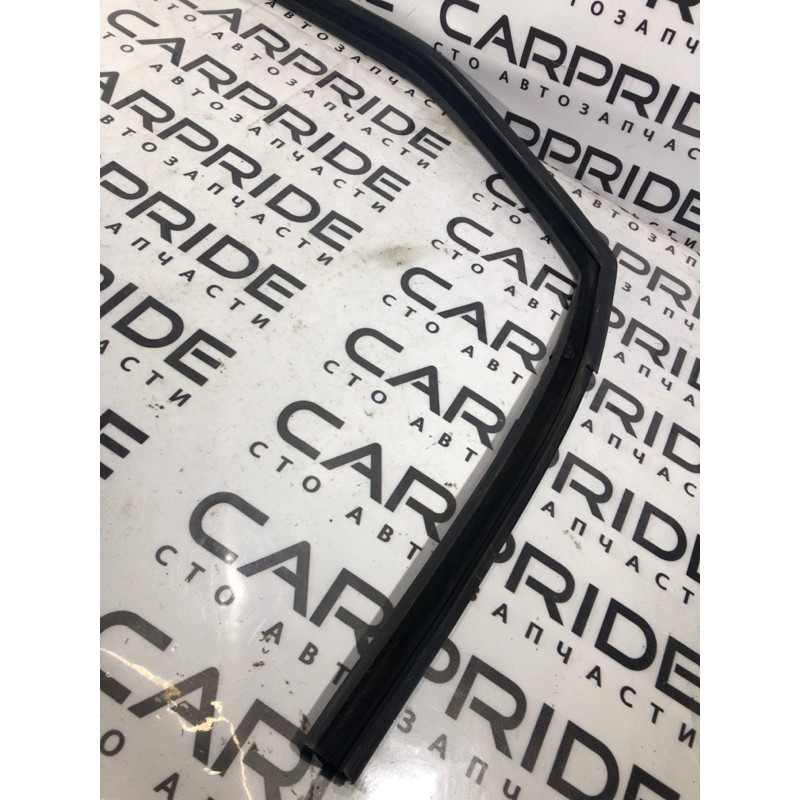 Уплотнитель проема двери (кузов и элементы) Jeep Patriot MK74 2012 2.4 5067768AD