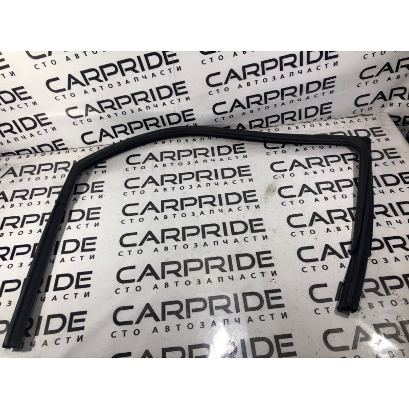 Уплотнитель проема двери (кузов и элементы) Jeep Patriot MK74 2012 2.4 5067768AD