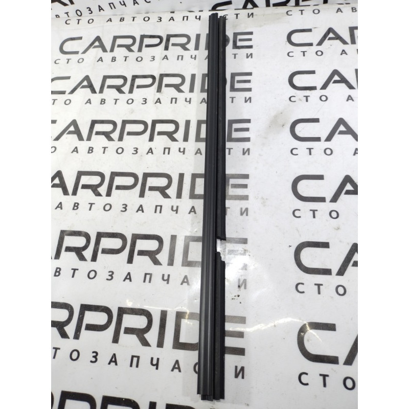 Молдинг стекла внутренний (наружные элементы кузова) Jeep Patriot MK74 2012 2.4 5067750AB