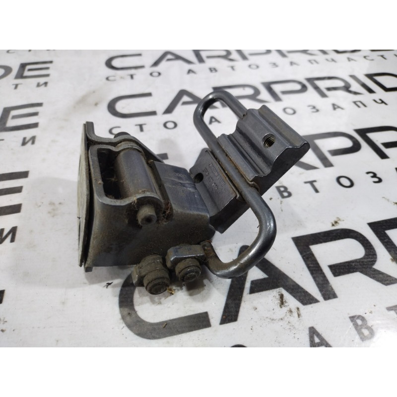 Петля двери (кузов и элементы) AUDI A6 C5 2001 2.5 AKE 4b0833412e