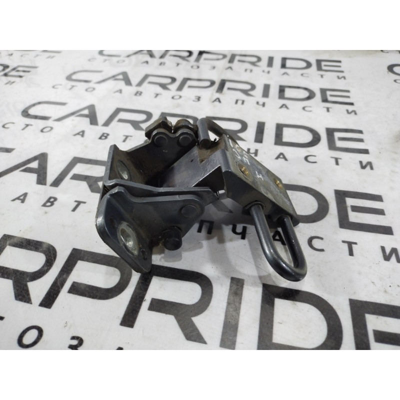 Петля двери (кузов и элементы) AUDI A6 C5 2001 2.5 AKE 4b0833412e