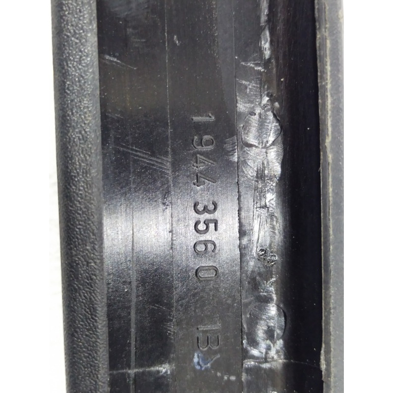 Молдинг стекла внутренний (наружные элементы кузова) BMW 5-series E34 1994 M50B25 51341946958