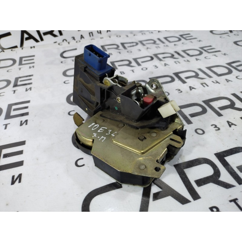 Замок дверей (кузов і елементи) BMW 3-series E36 51228122420