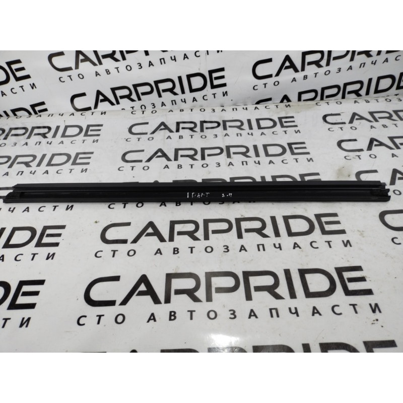 Молдинг стекла внутренний (наружные элементы кузова) Dodge Dart PF 2014 2.4 68082818AC