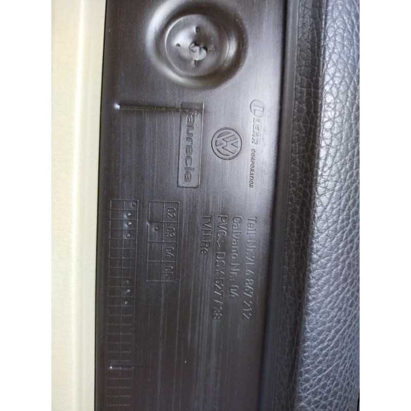 Дверная карта (салон) Volkswagen Touareg 7L 2004 3.2 7L6867212CR