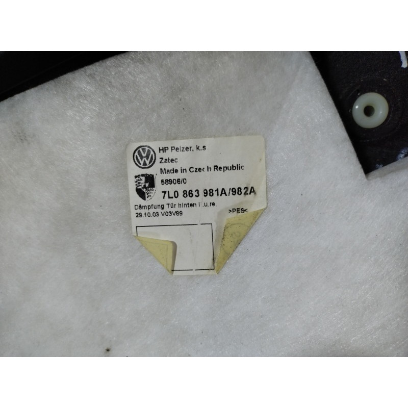 Дверная карта (салон) Volkswagen Touareg 7L 2004 3.2 7L6867212CR