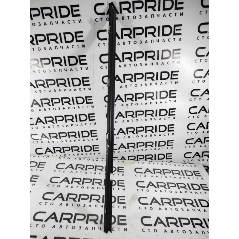 Молдинг двери внешний (кузов и элементы) Opel SIGNUM 1 2006 2.2 YH 469663017