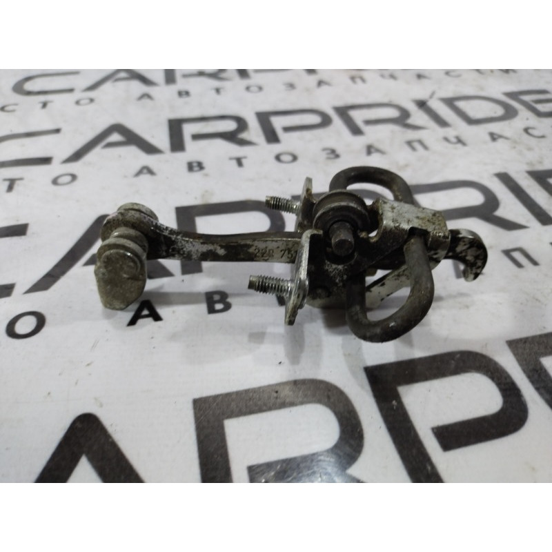 Ограничитель двери (кузов и элементы) Opel SIGNUM 1 2006 2.2 YH 9229751