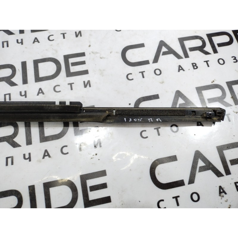 Молдинг двери внешний (кузов и элементы) Hyundai Sonata LF 2015 2.4 82220C1000