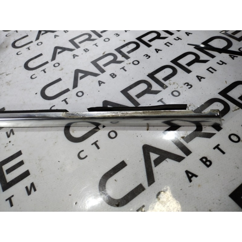 Молдинг двери внешний (кузов и элементы) Volkswagen Touareg 7L 2004 3.2 7L6837476E