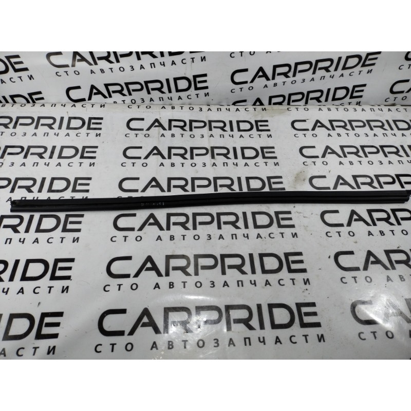 Уплотнитель проема двери (кузов и элементы) Hyundai Sonata LF 2015 2.4 82241C1000