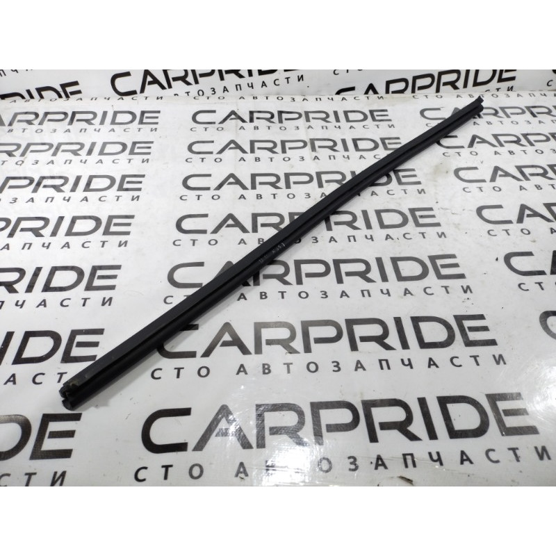 Уплотнитель проема двери (кузов и элементы) Hyundai Sonata LF 2015 2.4 82241C1000