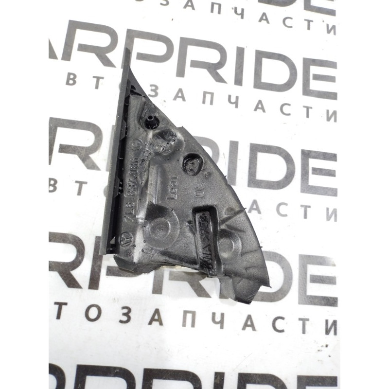 Молдинг двери (уголок) внутренний (кузов и элементы) Volkswagen Touareg 7L 2004 3.2 7L6837974M