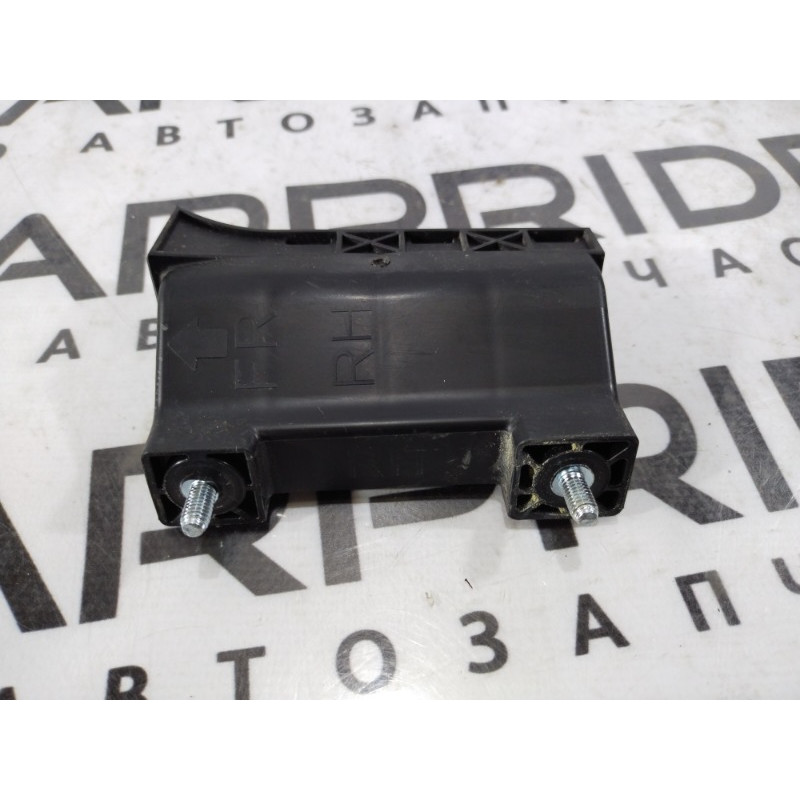 Направляющая стекла двери (кузов и элементы) Hyundai Sonata LF 2015 2.4 82560c1000