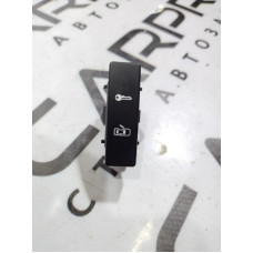 Кнопка блокировки центрального замка