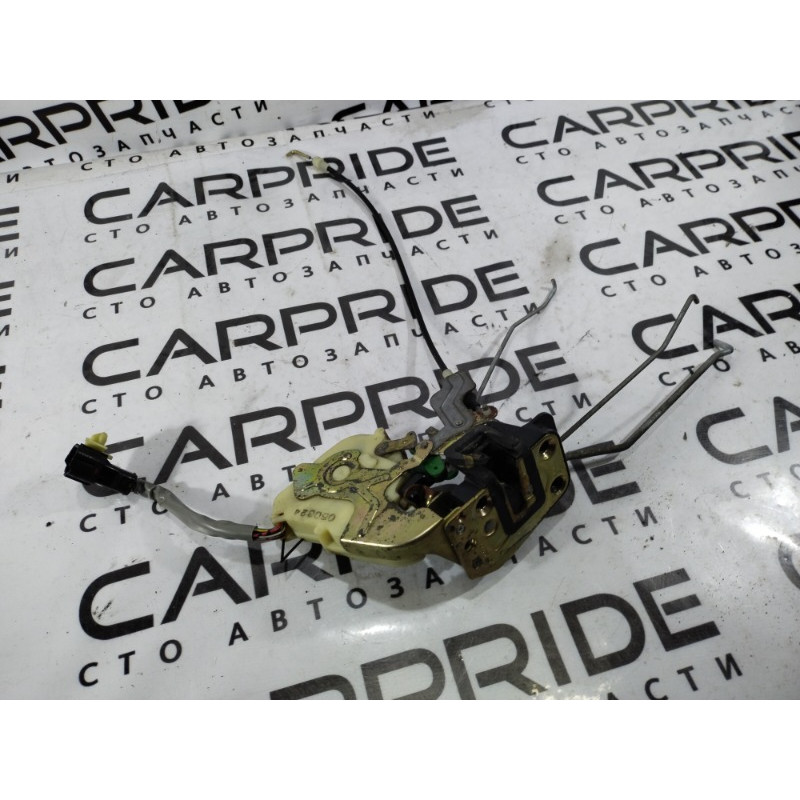 Замок двери (кузов и элементы) KIA Sorento BL 2005 2.5 CRDI 813203E010