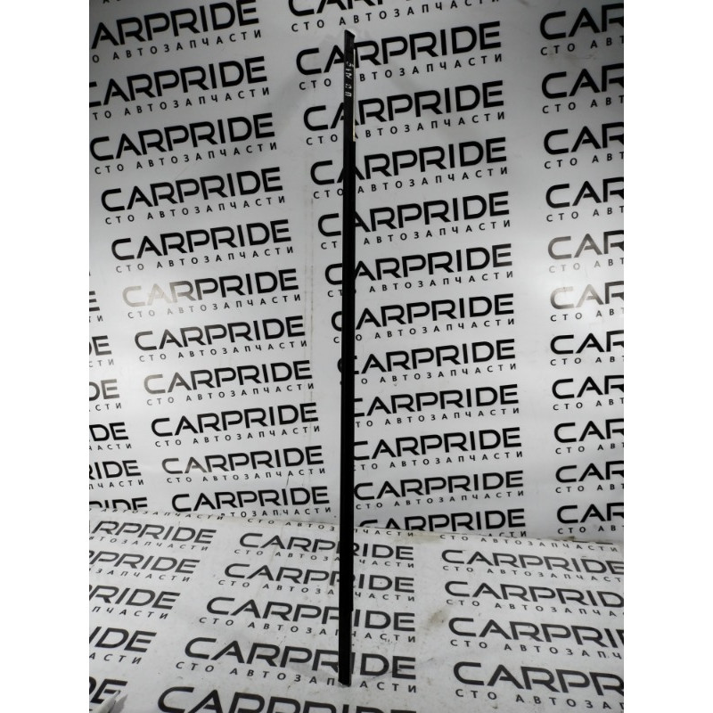 Молдинг двери внешний (кузов и элементы) Opel Insignia A 2009 2.0 DTH 13228108