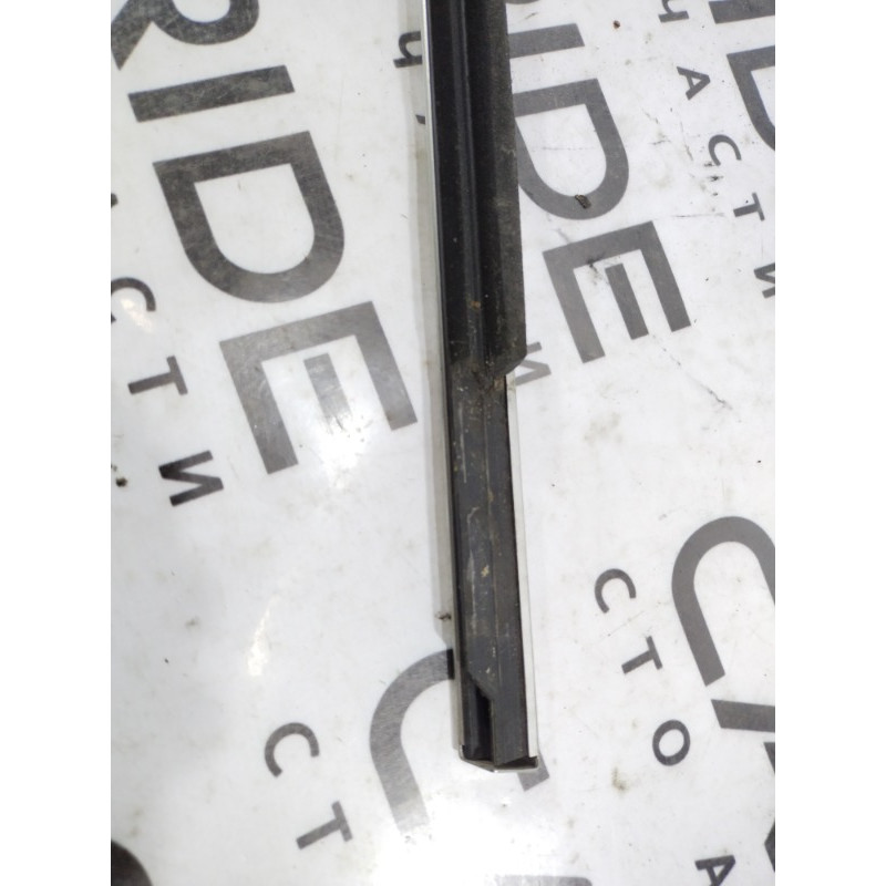 Молдинг двери внешний (кузов и элементы) Opel Insignia A 2009 2.0 DTH 13228108