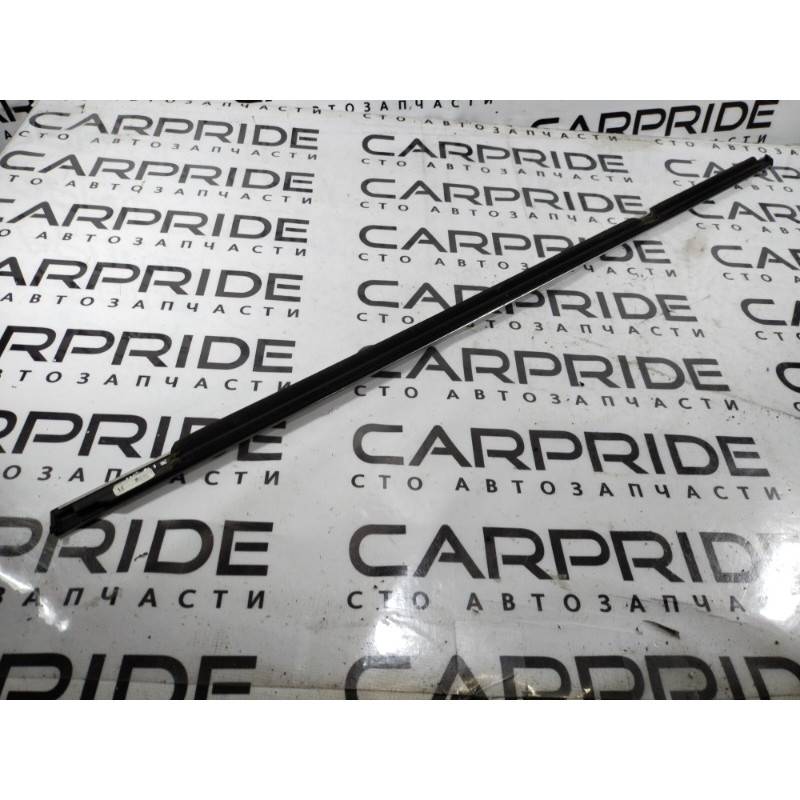 Молдинг двери внешний (кузов и элементы) Opel Insignia A 2009 2.0 DTH 13228113