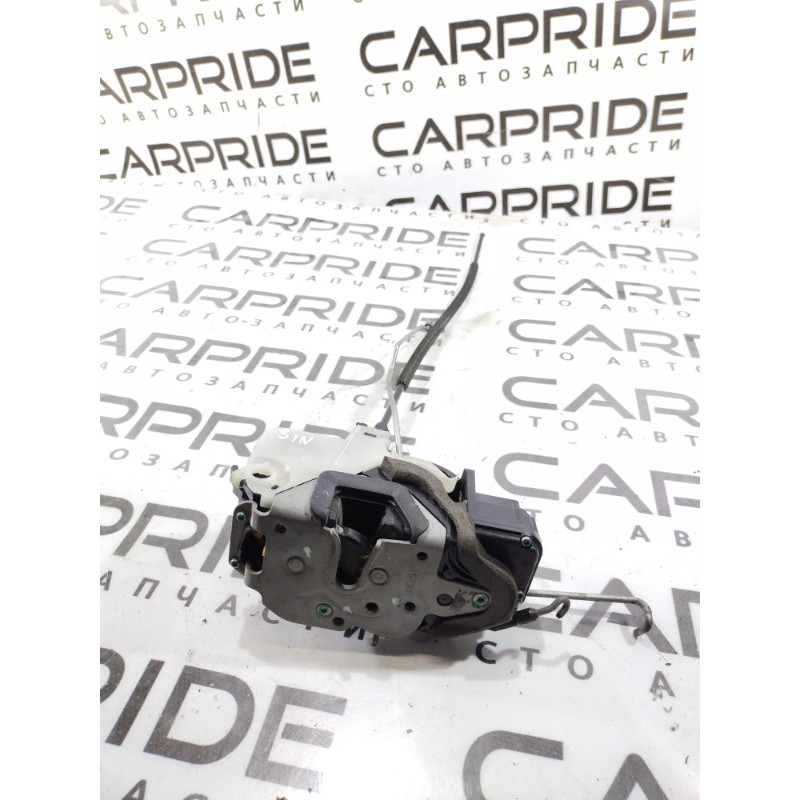 Замок двери (кузов и элементы) Opel Insignia A 2009 2.0 DTH 13503782