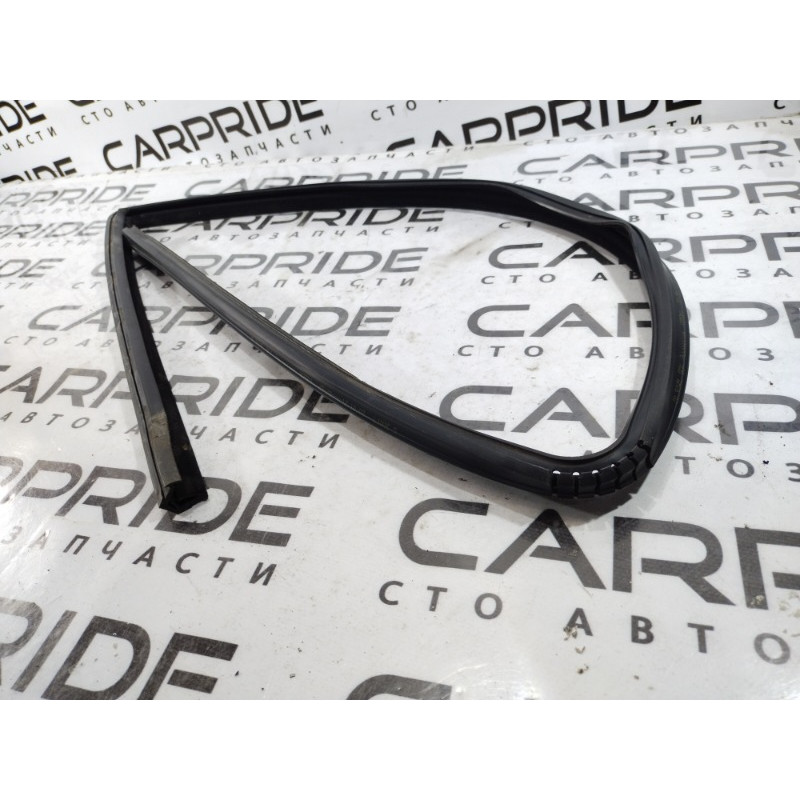 Уплотнитель проема двери (кузов и элементы) Mercedes-Benz E-class W211 2006 3.2 M112.946