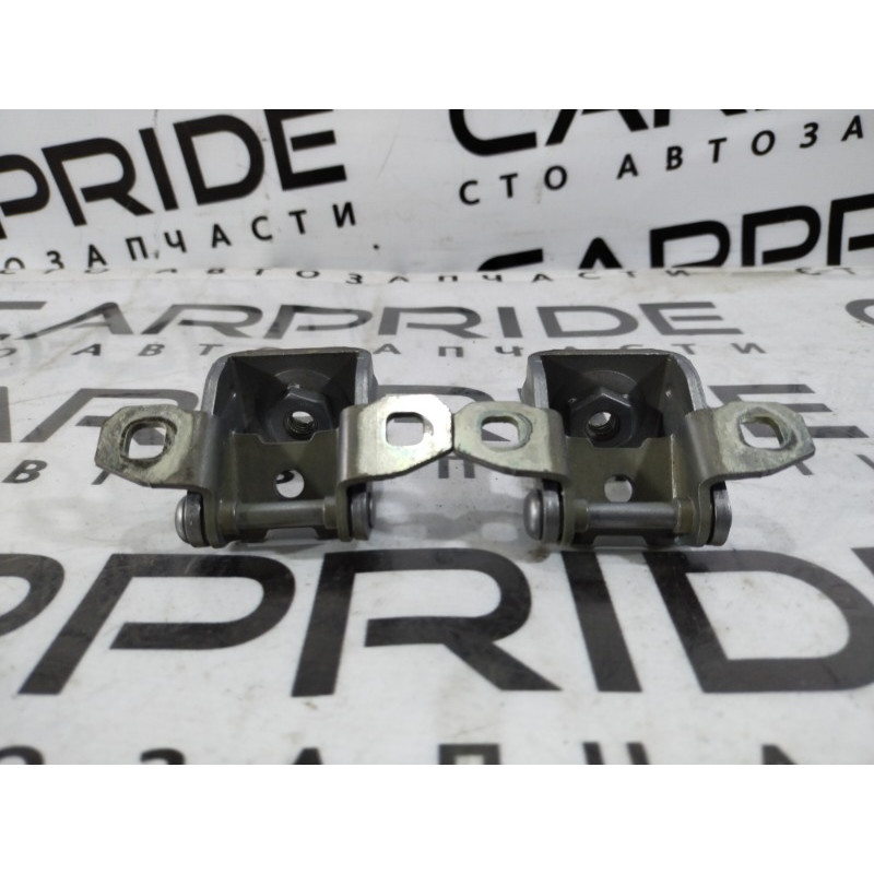 Петля багажника (кузов и элементы) Jeep Compass MP 2018 2.4 68279716AA