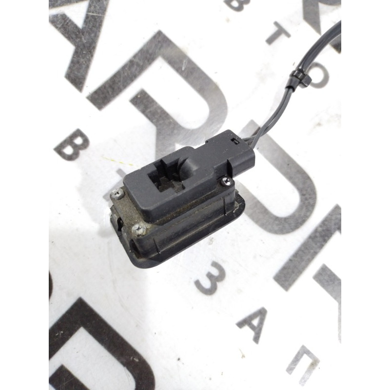 Кнопка відкривання кришки багажника (електрика / кнопки) Dodge Journey SXT 2014 3.6 68080582aa