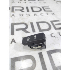 Кнопка блокировки центрального замка