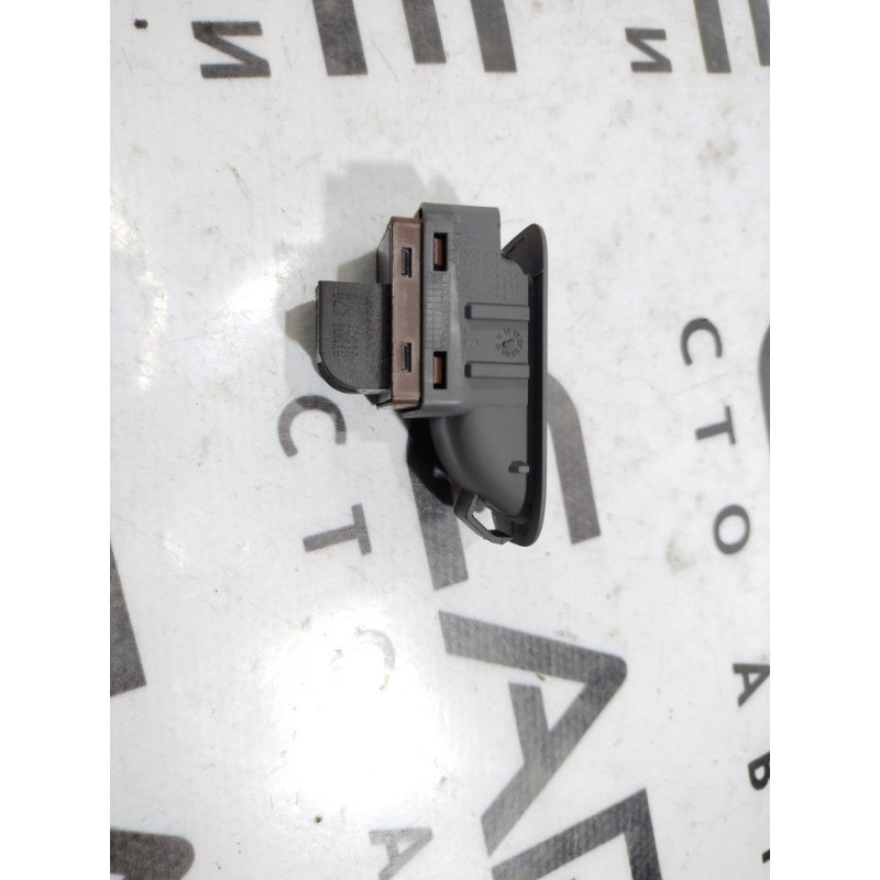 Кнопка открывания крышки багажника (электрика / кнопки) Audi Q5 8R 8k0959831a