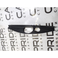 Обшивка кришки багажника