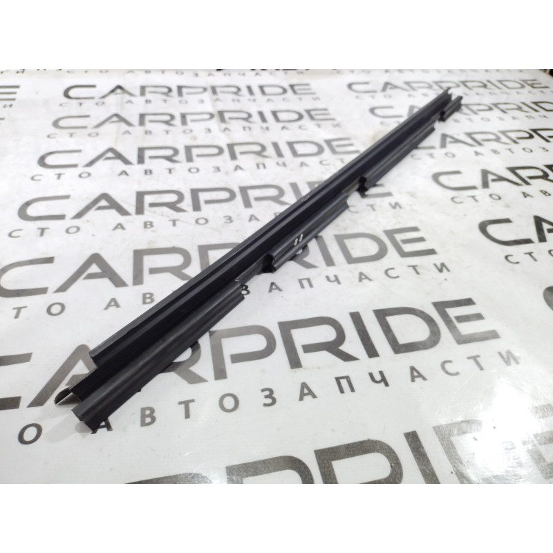 Молдинг двери внешний (кузов и элементы) Volkswagen Passat B5 2000 2.5