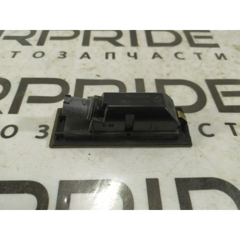 Плафон подсветки номера (оптика) Jeep Renegade BU 2016 2.4 51953208