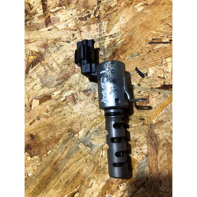 Клапан фазорегулятора (электрика двигателя) Jeep Compass MK49 2014 2.4 4884695AB