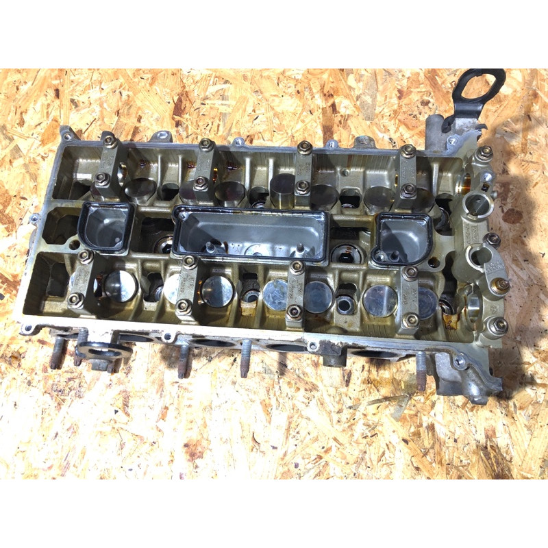 Головка блока цилиндров (двигатель и элементы) FORD Fusion MK5 2014 2.5 rf8e5e6090aa