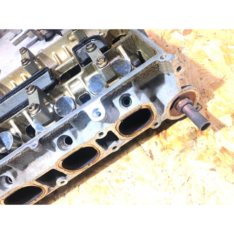 Головка блока цилиндров (двигатель и элементы) FORD Fusion MK5 2014 2.5 rf8e5e6090aa