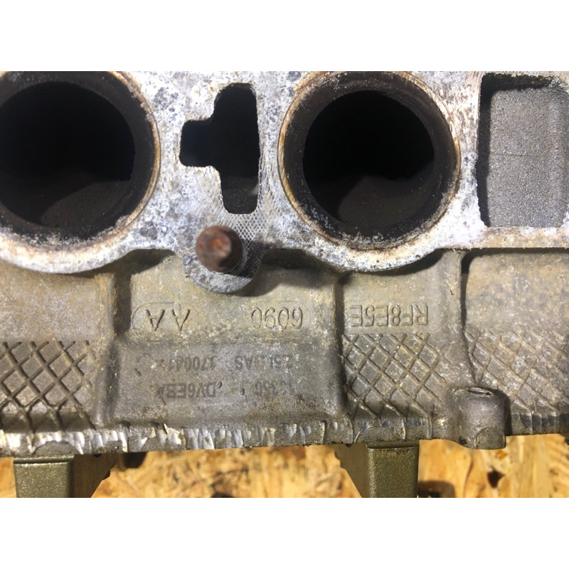 Головка блока цилиндров (двигатель и элементы) FORD Fusion MK5 2014 2.5 rf8e5e6090aa