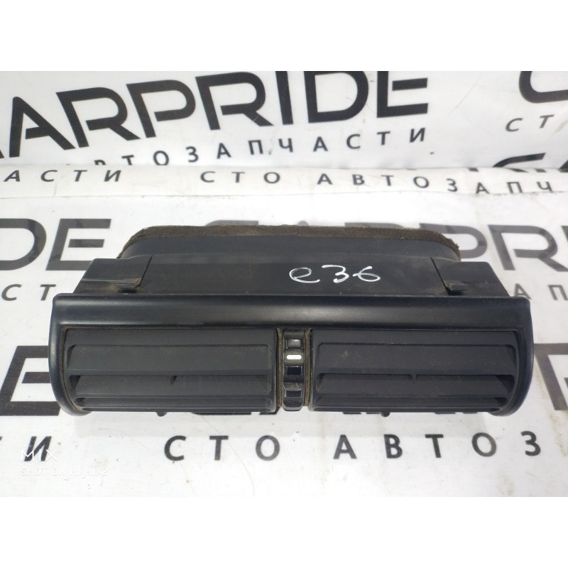 Повітропровід центральний (салон) BMW 3-series E36 84228390216