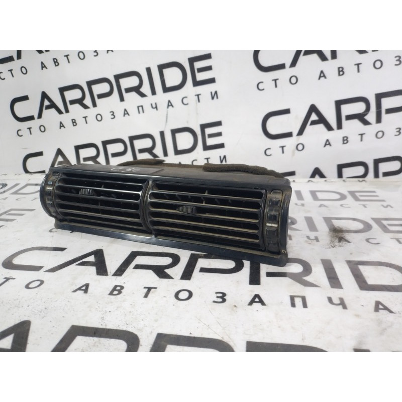 Воздуховод центральный (салон) BMW 3-series E30 M21d24 64221381147