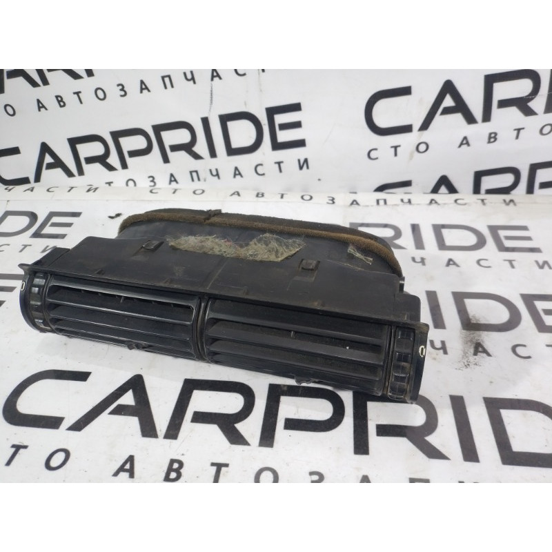 Воздуховод центральный (салон) BMW 3-series E30 M21d24 64221381147