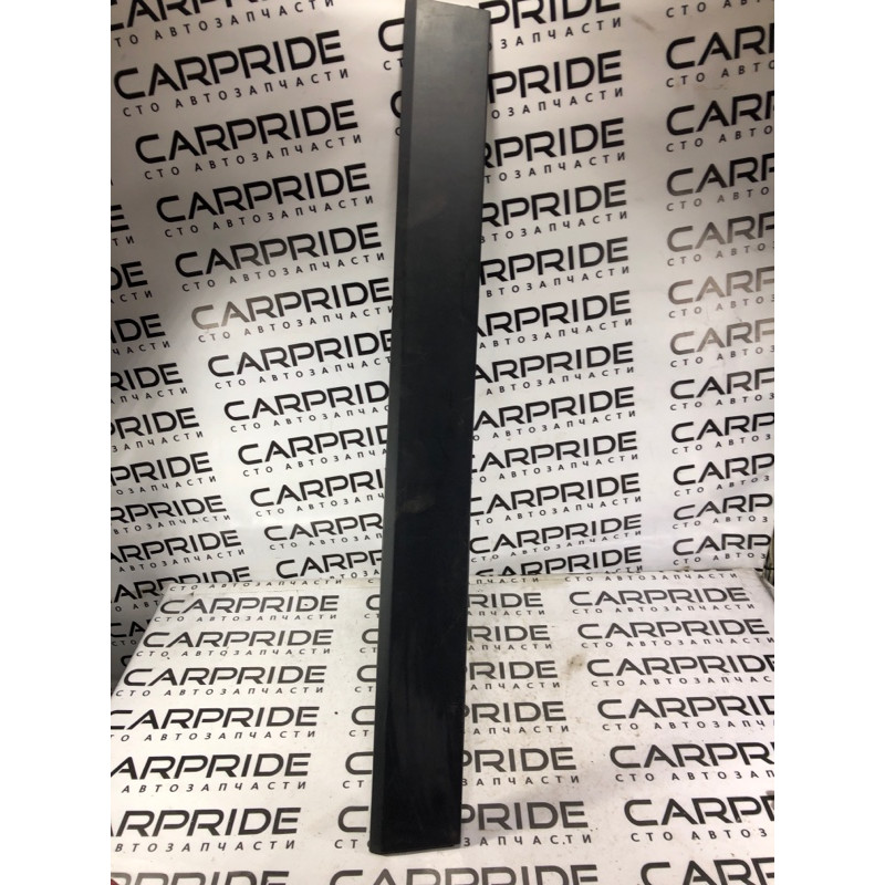 Накладка крышки багажника (кузов и элементы) Land Rover Discovery L319 DGP000184PCL